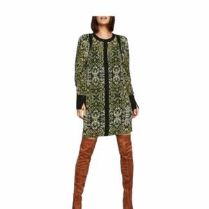 BCBGMaxAzria Black Chiffon Printed Dress Size‎ XSMALL